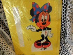 MINNIE N ME A